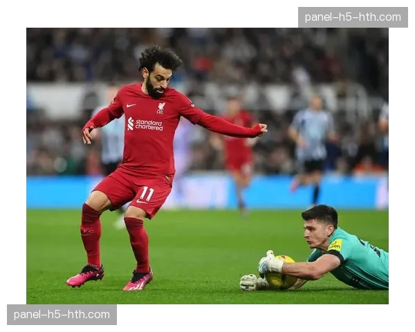 技术统计显示:奥马利全场仅两次抱摔尝试,站立打击数亦落后于维拉 技术统计显示:奥马利全场仅两次抱摔尝试,站立打击数亦落后于维拉